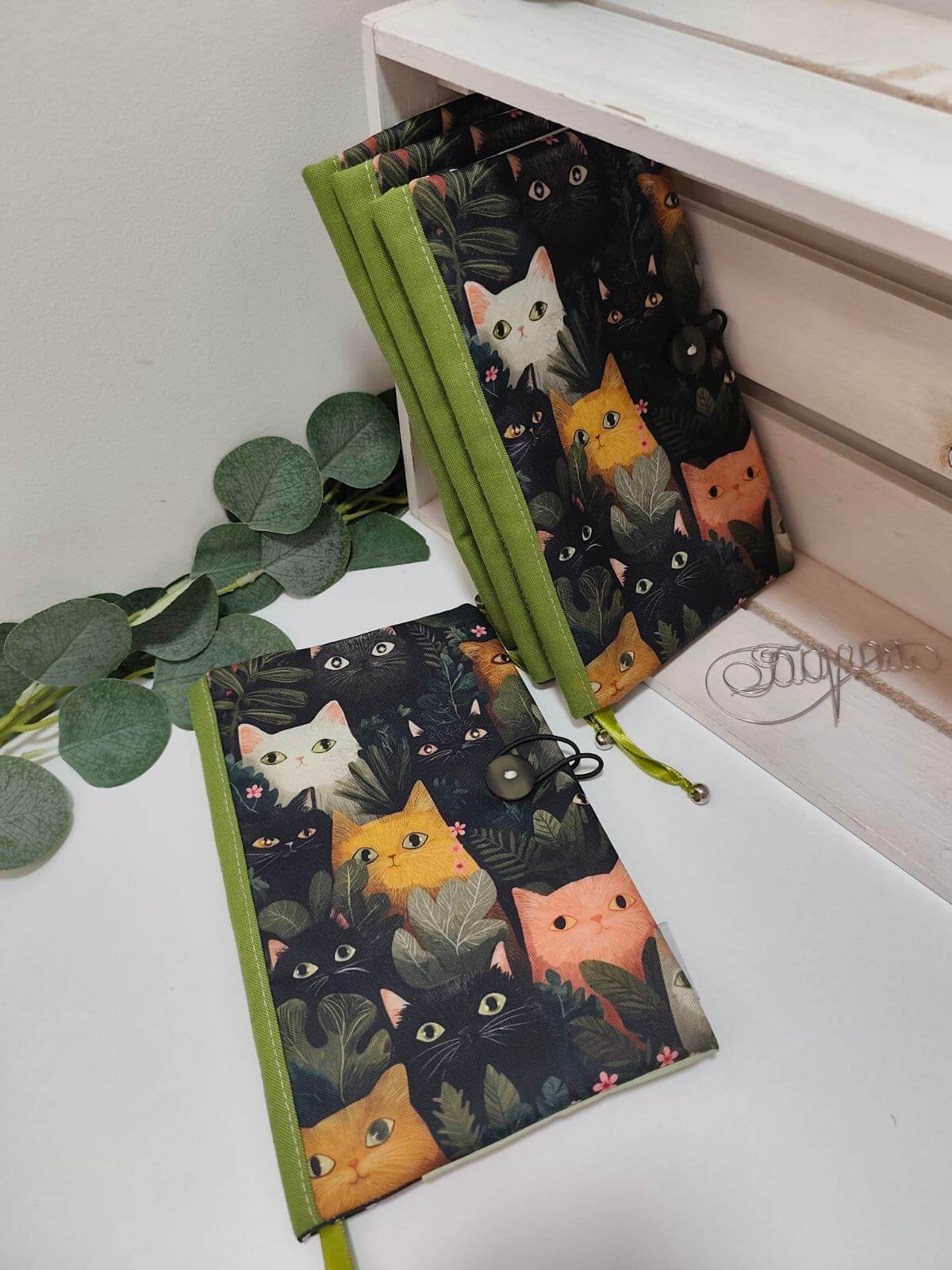 Калъф за книга