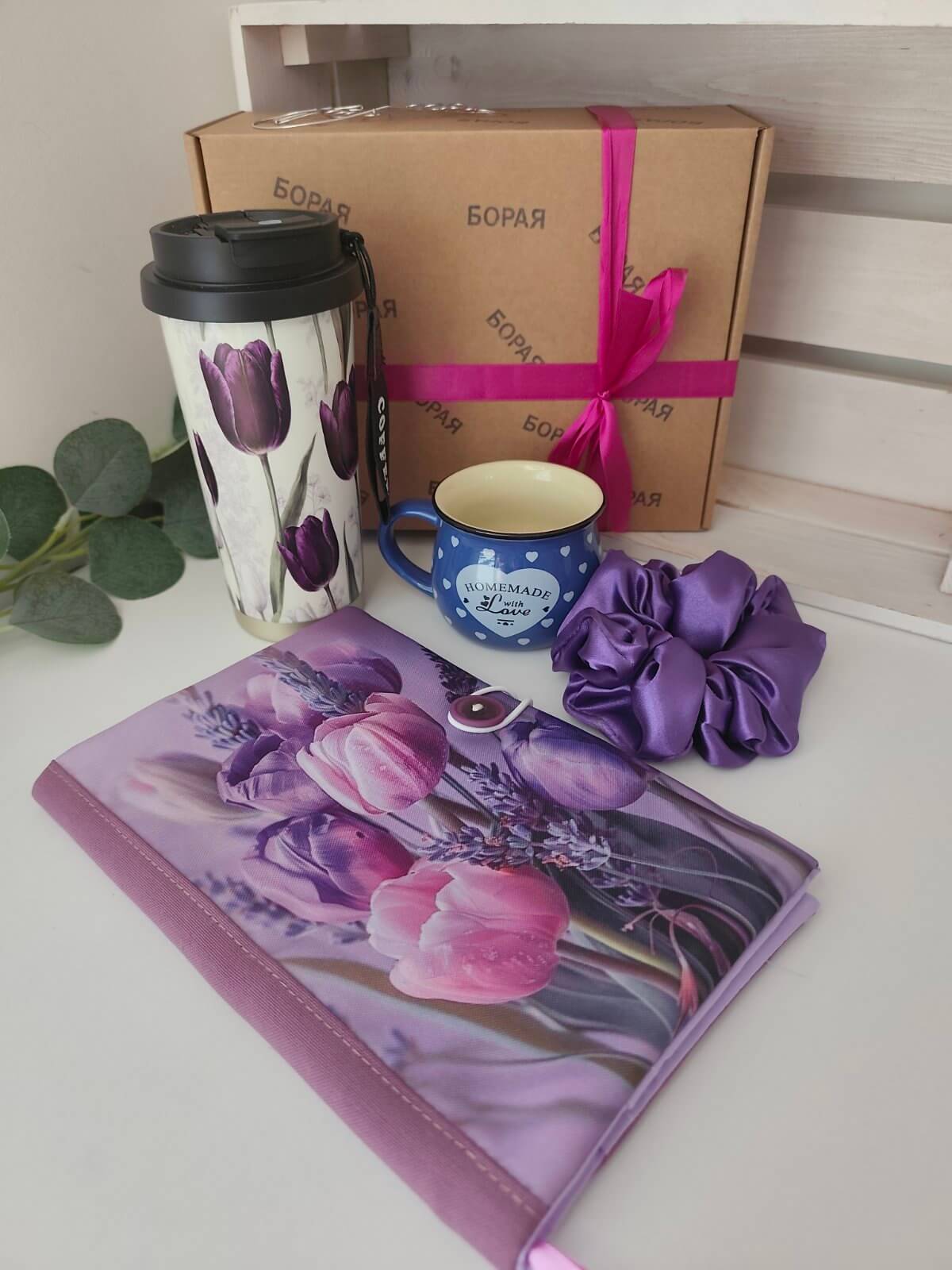 Калъф за книга, 2 чаши и скрънчи
